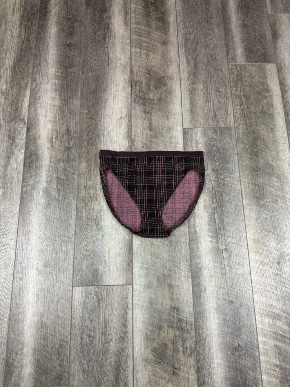 VS Black Plaid Brief Underwear‎